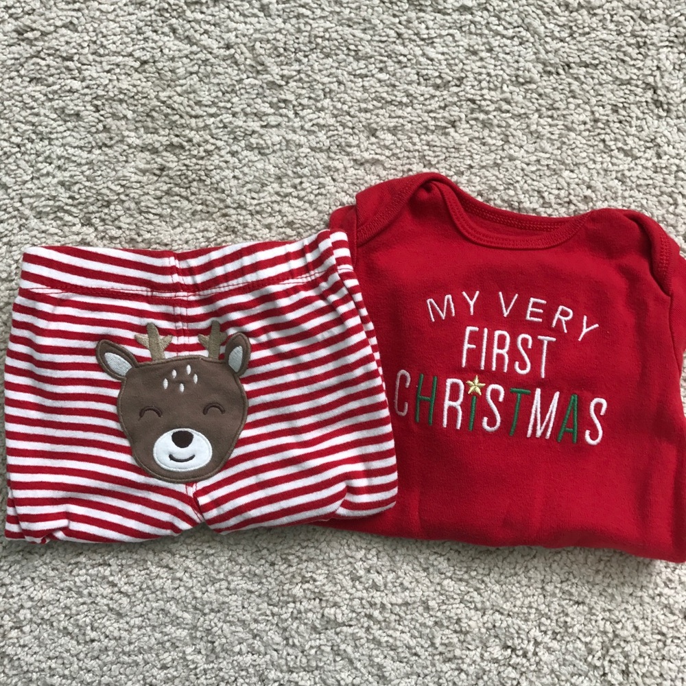 5 for $25! EUC pants & onesie set for Christmas!